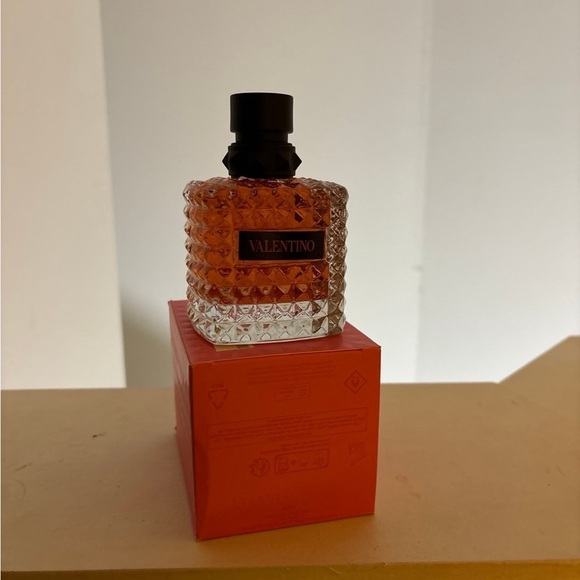 VALENTINO DONNA Born In Roma Coral Fantasy Eau de Parfum 3.4 oz. NEW/ NIB!!! - Picture 10 of 13